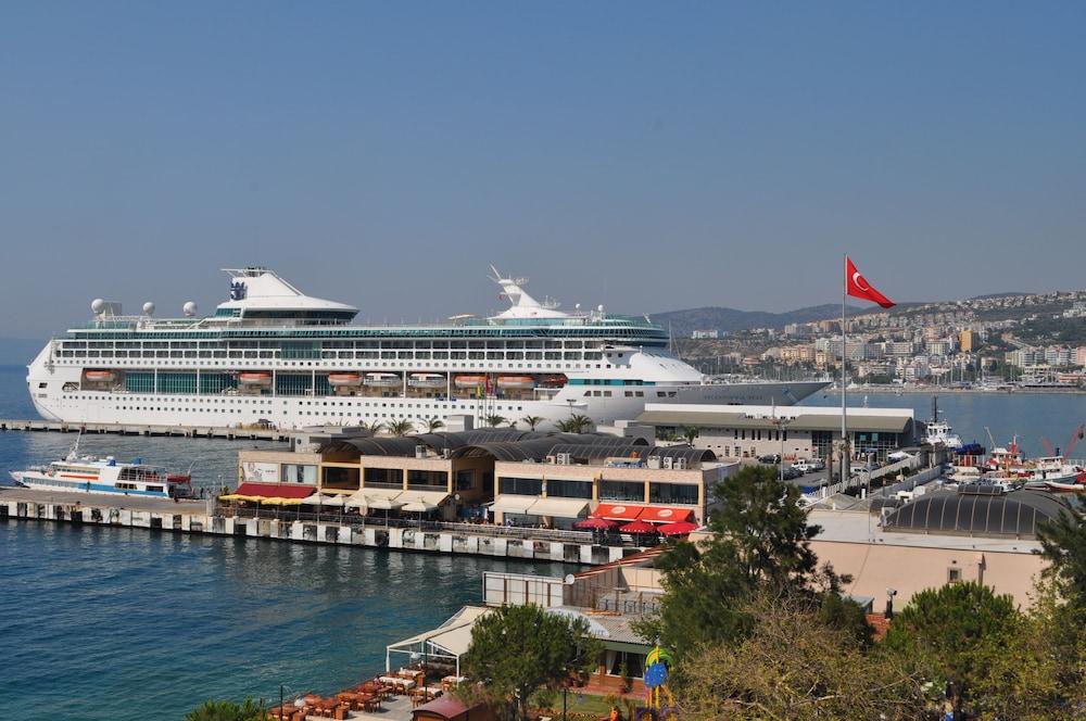 Kayhanbey Hotel Kusadası Zewnętrze zdjęcie