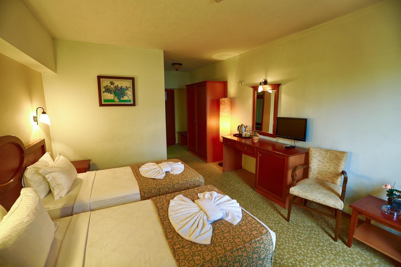 Kayhanbey Hotel Kusadası Zewnętrze zdjęcie