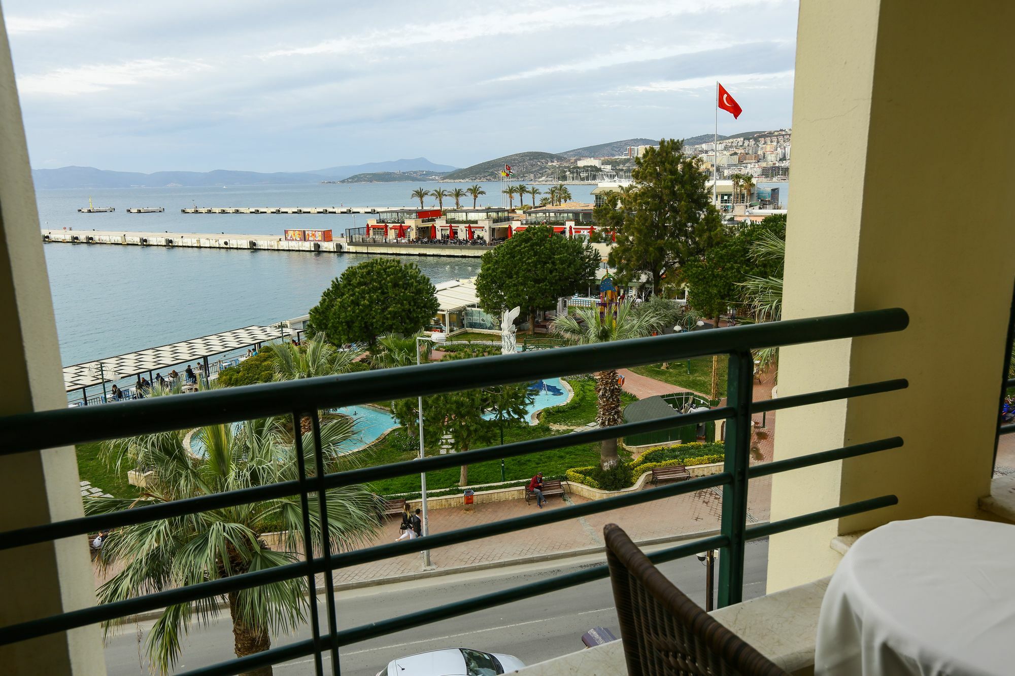 Kayhanbey Hotel Kusadası Zewnętrze zdjęcie
