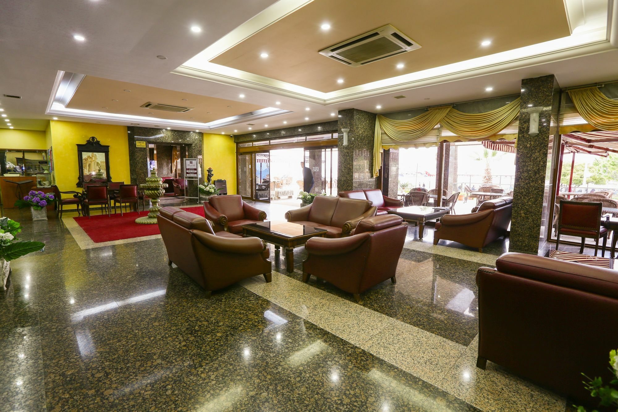 Kayhanbey Hotel Kusadası Zewnętrze zdjęcie